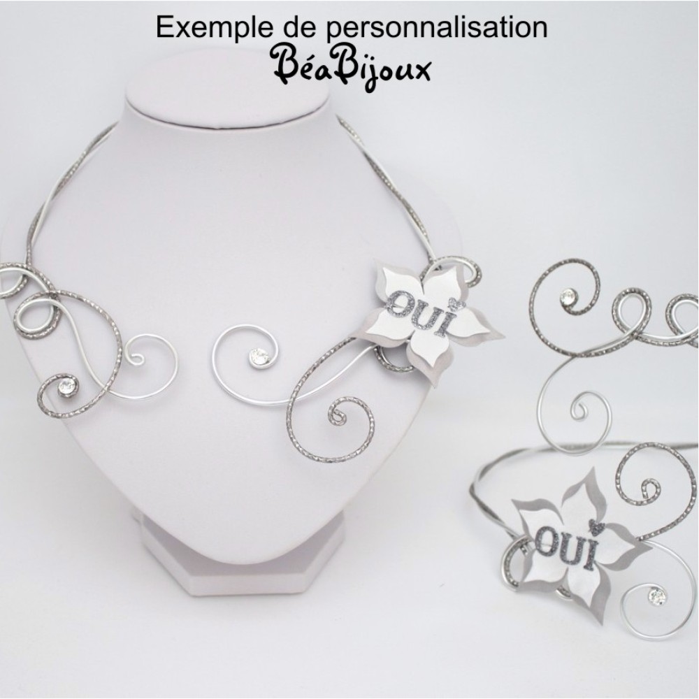 Collier mariage OUI blanc rouge argent