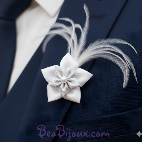 Broche fleur argent et blanc plumes