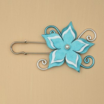 Attache traine fleur turquoise et blanc AT359