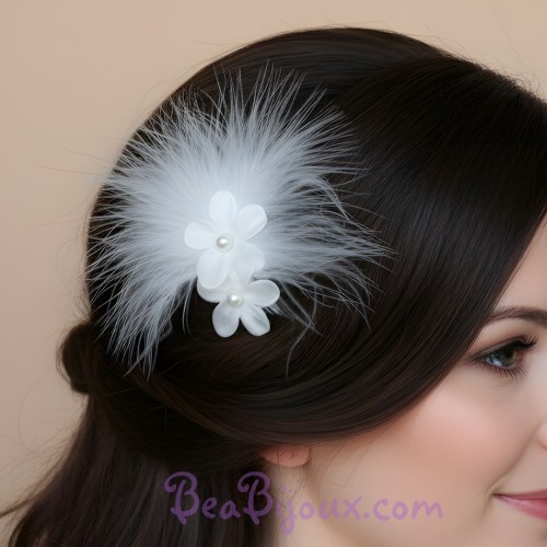 Pince à cheveux mariage blanc plumes fleurs