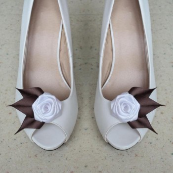 Clips chaussures mariage blanc et chocolat CC001