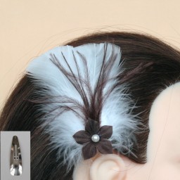 Pince à cheveux mariage blanc chocolat fleur plumes PI005A