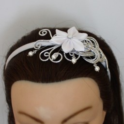 Serre tête mariage fleur blanc et argent ST348