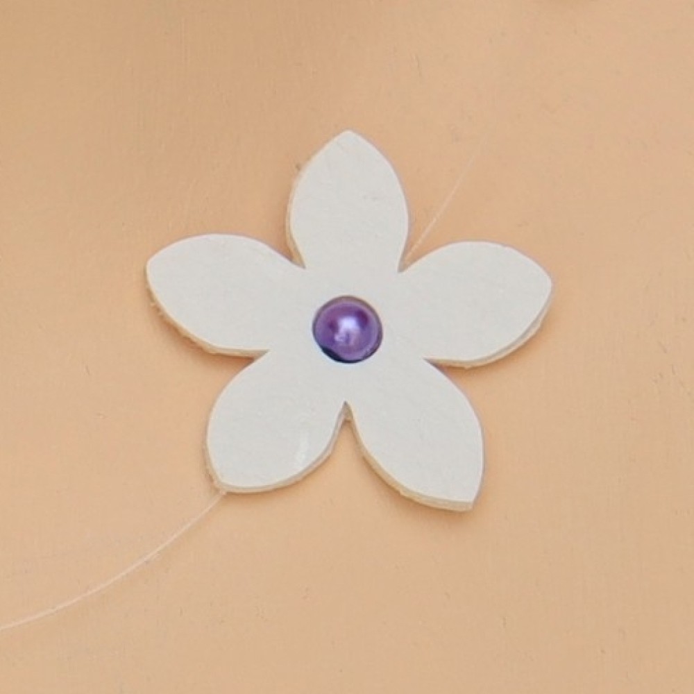 Collier 5 fleurs blanches simili cuir