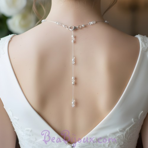 Bijou de dos blanc et cristal