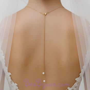 Bijou de dos perles blanches et chaine dorée BD6008