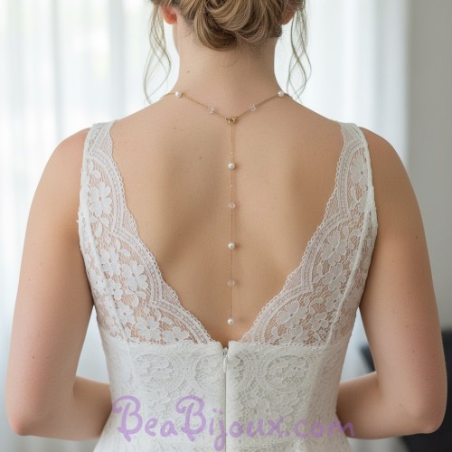 Bijou de dos doré perles nacrées et facettées