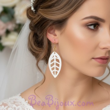 Boucles d'oreilles feuilles blanc BO7005
