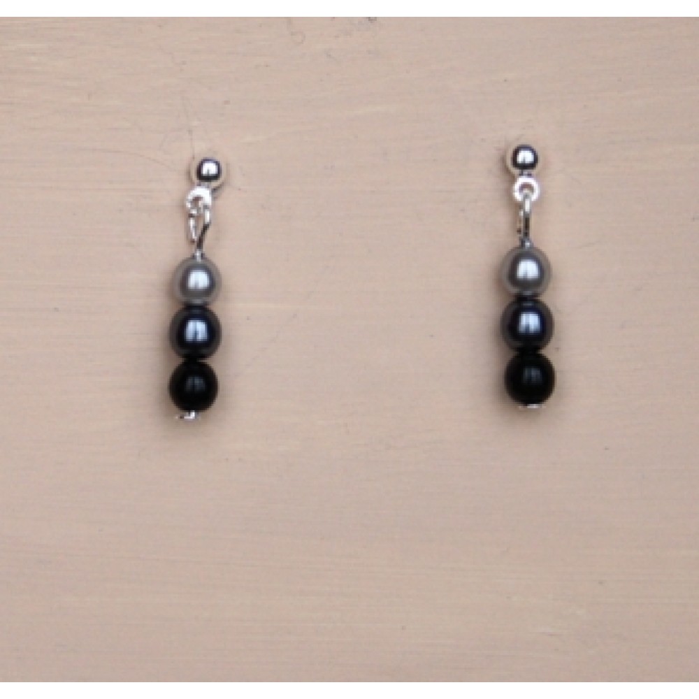 Boucles d oreilles noir et gris Boucles d oreilles noir et gris