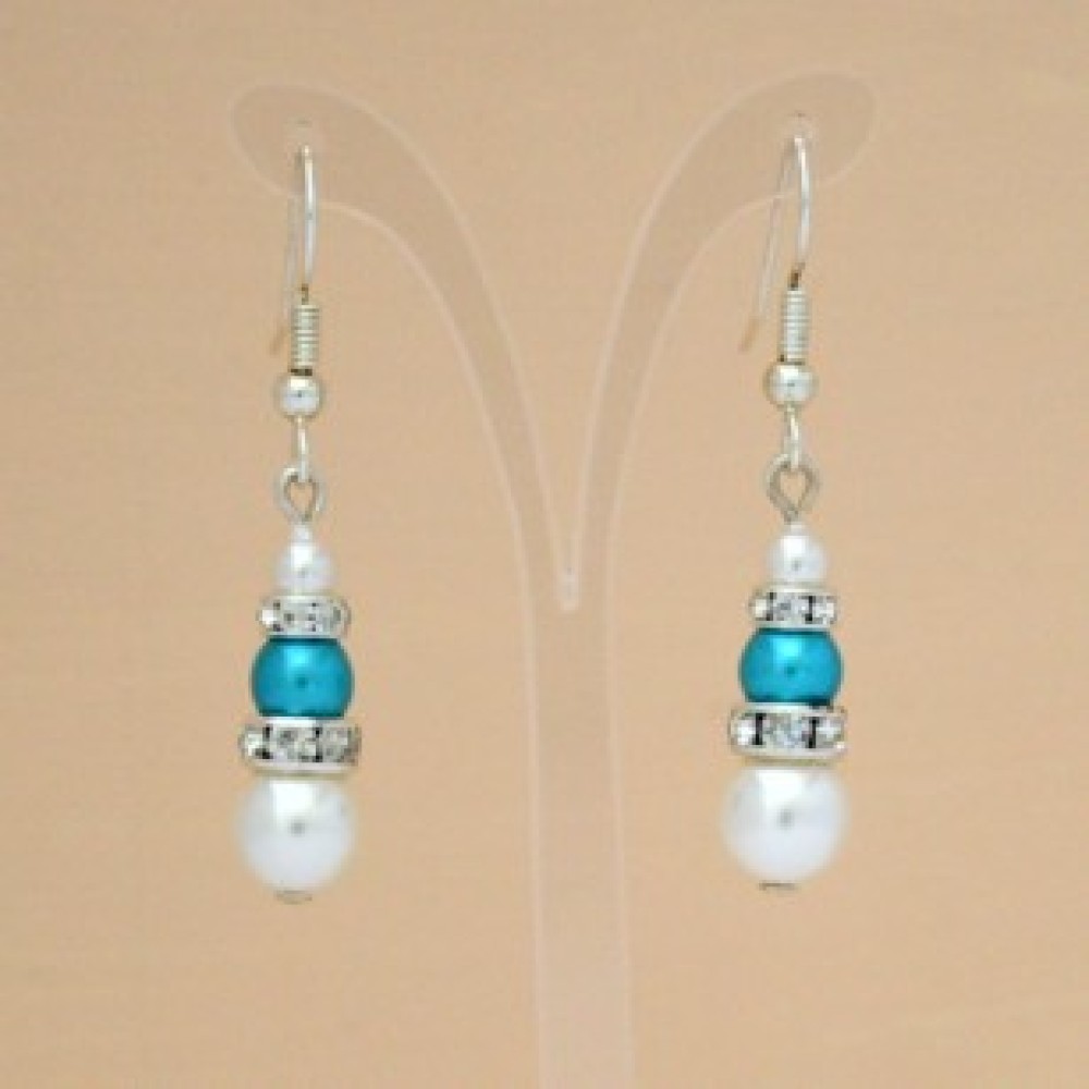 Boucles d'oreilles blanc turquoise strass