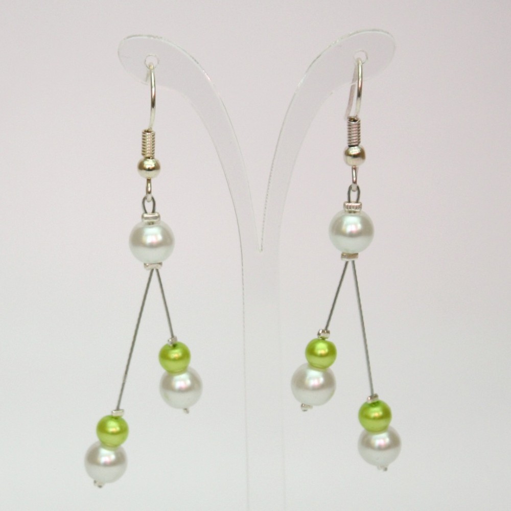 Boucles d'oreilles blanc et vert anis