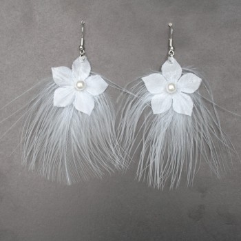 Boucles d'oreilles fleur plumes blanc BO1242A