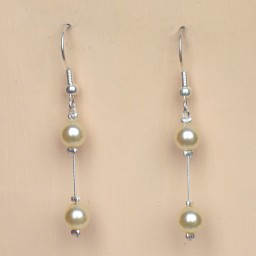 Boucles d oreilles mariage perles nacrées ivoire foncé BO1183A