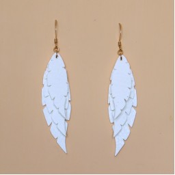 Boucles d'oreilles plumes blanc BO7004