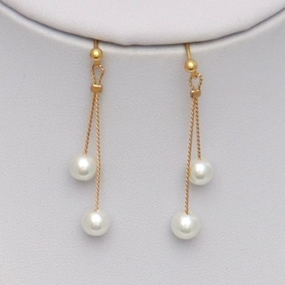 Boucles d'oreilles perles blanc et or Boucles d'oreilles perles blanc et or