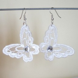 Boucles d'oreilles papillons blancs dentelle BO4282A