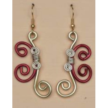 Boucles d oreilles aluminium rouge foncé et or BOA263