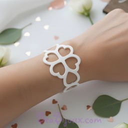 Bracelet blanc coeurs BR7003