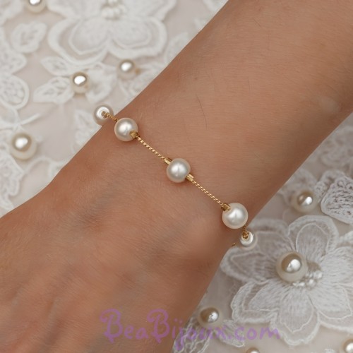 Bracelet perles blanc et or
