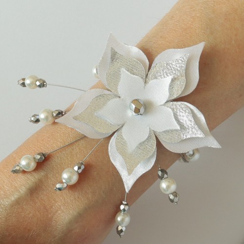 Bracelet mariage fleur blanc argent