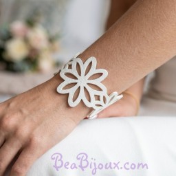 Bracelet mariage fleurs simili cuir blanc BR7001