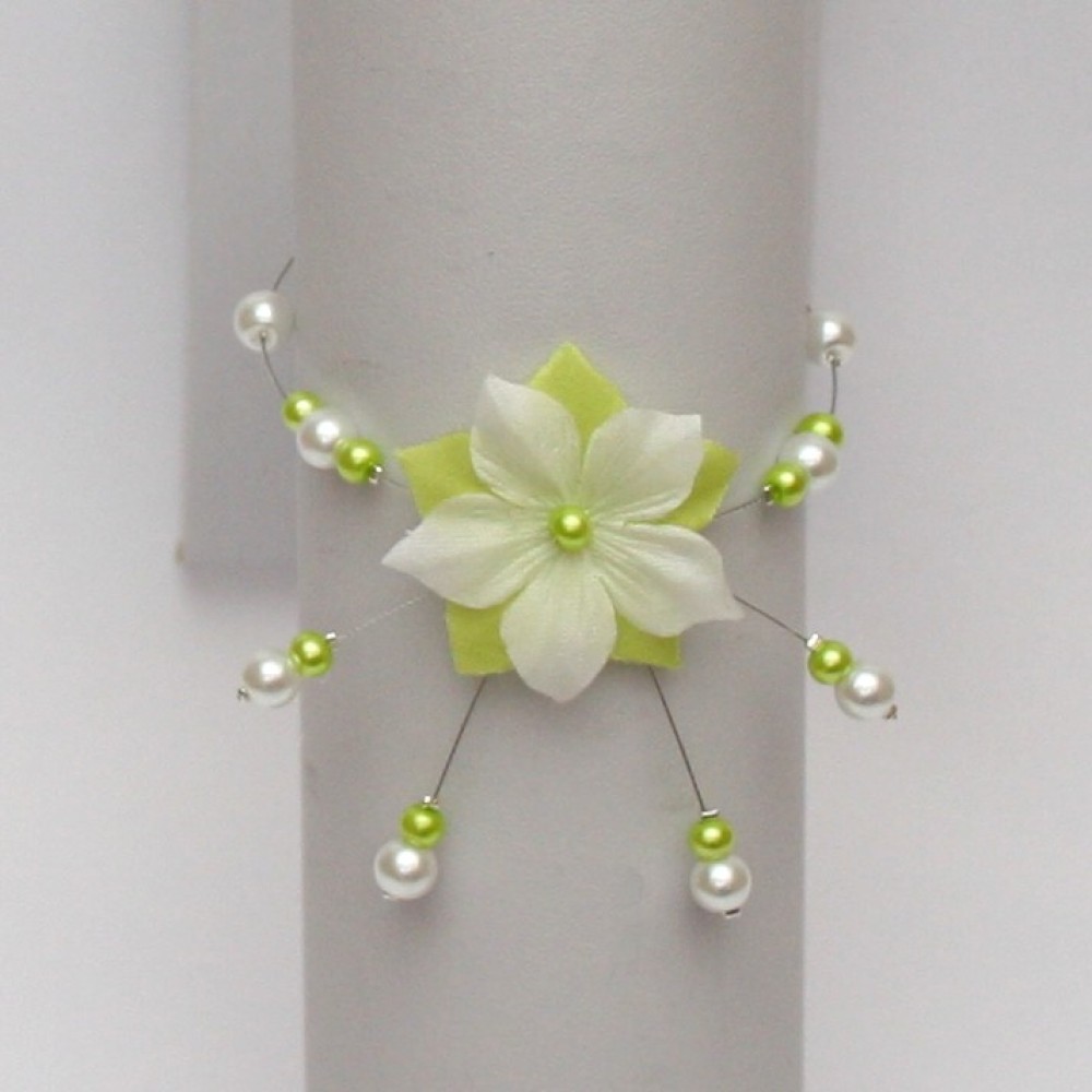 Bracelet mariage fleur blanc et vert anis