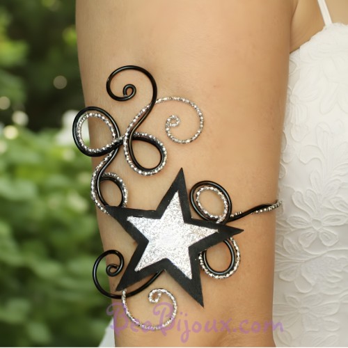 Bracelet brassard étoile noir argent