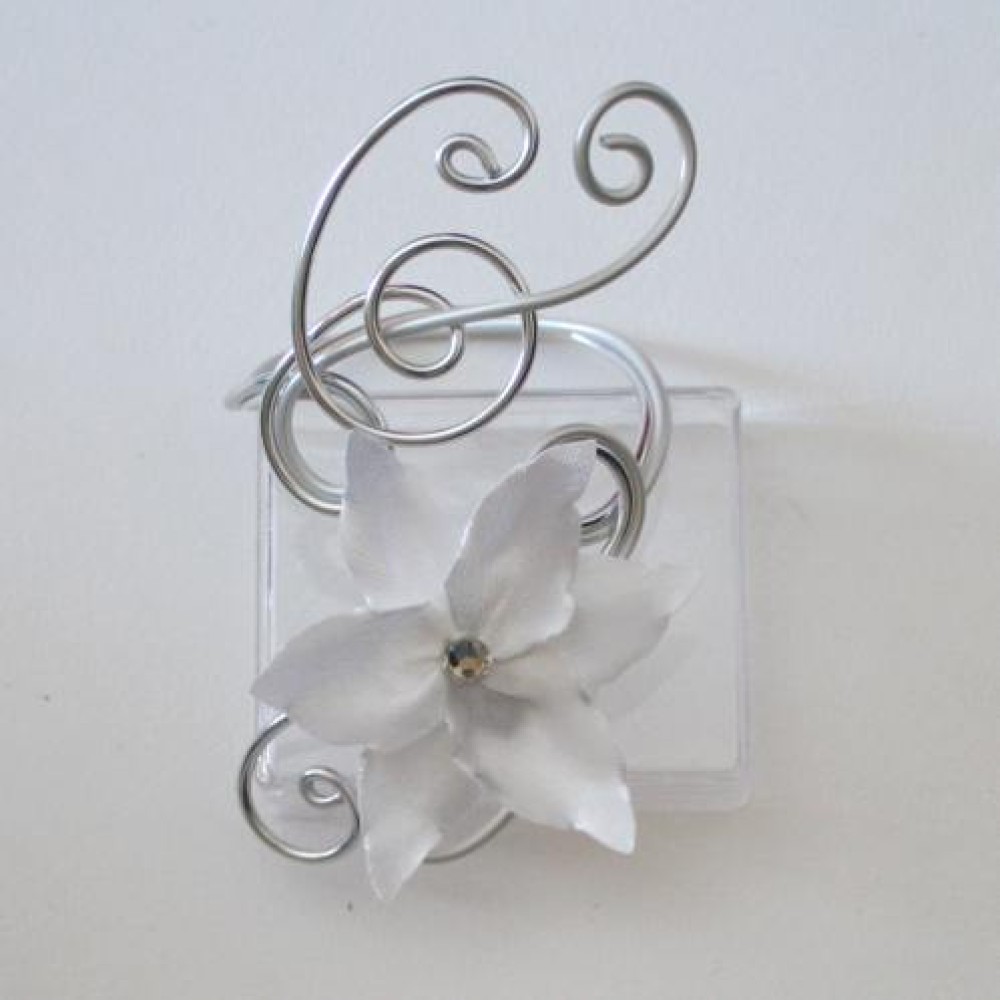 Bracelet mariage fleur blanc et argent Bracelet mariage fleur blanc et argent