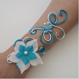 Bracelet mariage turquoise et argent + fleur + papillon BRA334