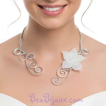 Collier mariage blanc et argent + fleur COA353
