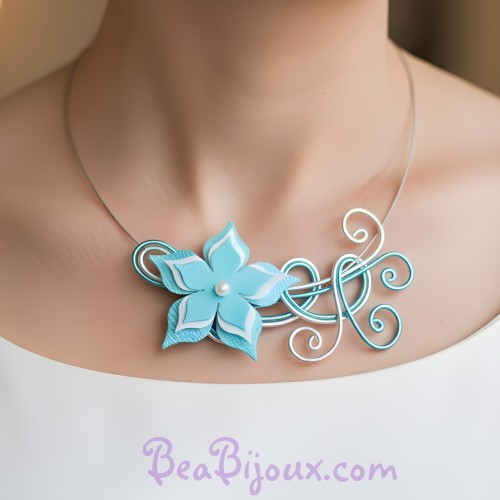 Collier mariage fleur bleu turquoise et blanc