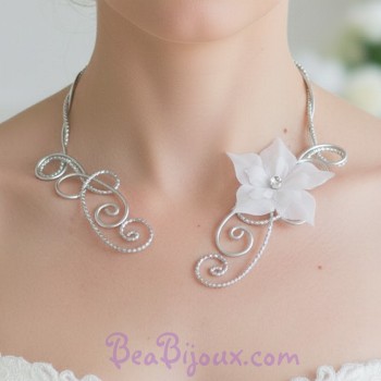 Collier mariage blanc et argent + fleur COA353