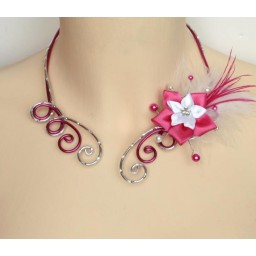 Collier mariage argent fuchsia fleur plumes COA342