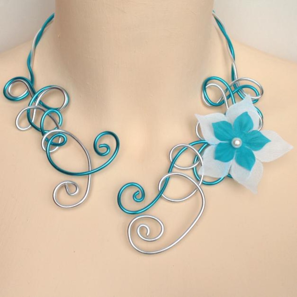 Collier mariage argent turquoise + fleur Collier mariage argent turquoise + fleur