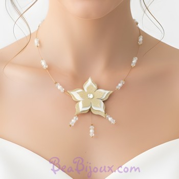 Collier mariage fleur blanc et or CO1272A