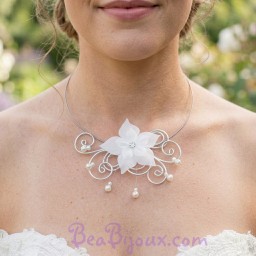 Collier mariage blanc et fleur CO1280A