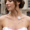Collier mariage fleur soie et perles blanc CO1285A
