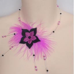 Collier mariage plumes fleurs noir et fuchsia CO1246A
