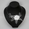 Collier mariage blanc fleur plumes CO1281A