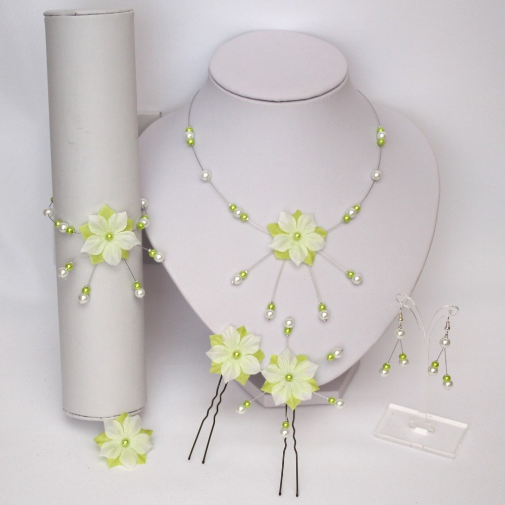 Collier mariage fleur blanc vert anis