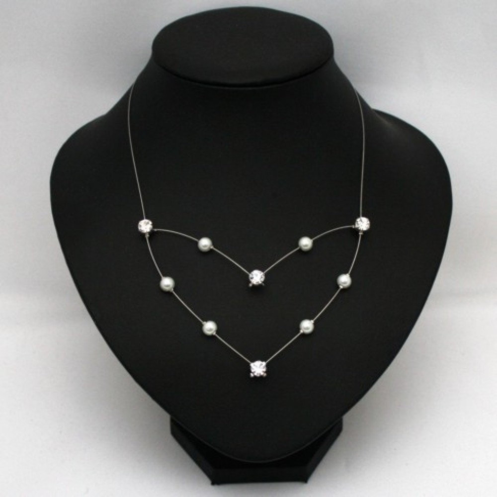 Collier de mariage blanc et strass Collier de mariage blanc et strass