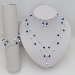Bijoux personnalisés en blanc et bleu roi pour Anne Sophie