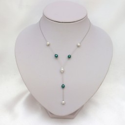Parure vert émeraude, blanc strass pour Coralie