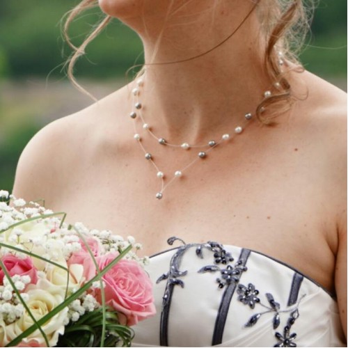 Collier de mariage gris et blanc de Marion
