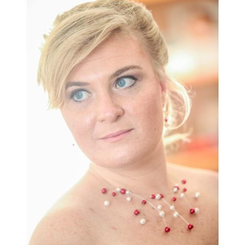 Bijoux de mariage blanc et rouge de Delphine